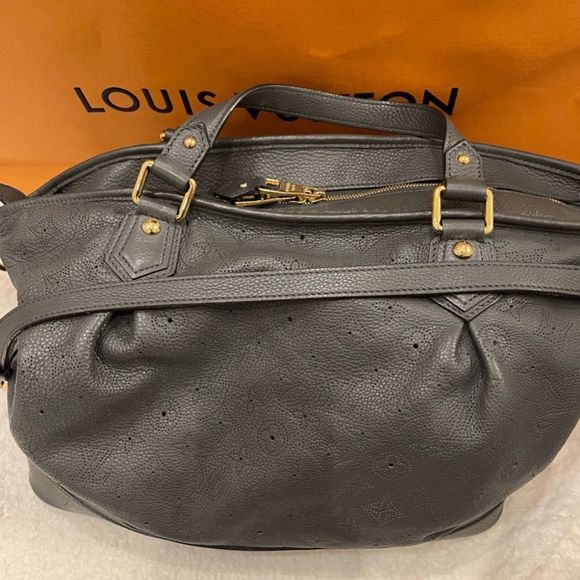 Louis Vuitton Stellar Mahina Anthracite Leather Gm Tote - Picture 3 of 8